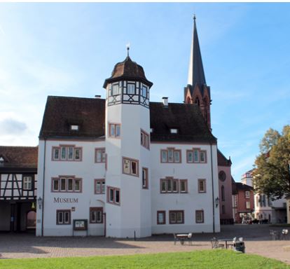 Das Markgrafenschloss in Emmendingen, im Untergeschloss befindet sich der Schlosskeller.